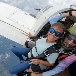 Skydive Alabama - Jumping out of the plane!