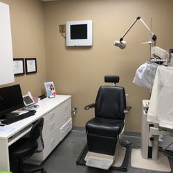 Schuster Family Eyecare