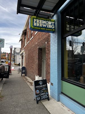 Fremont Brewing Company Columbia City Urban Beer Garden by null