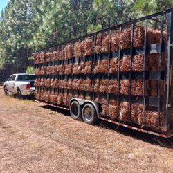 Garcia's Pinestraw Transport