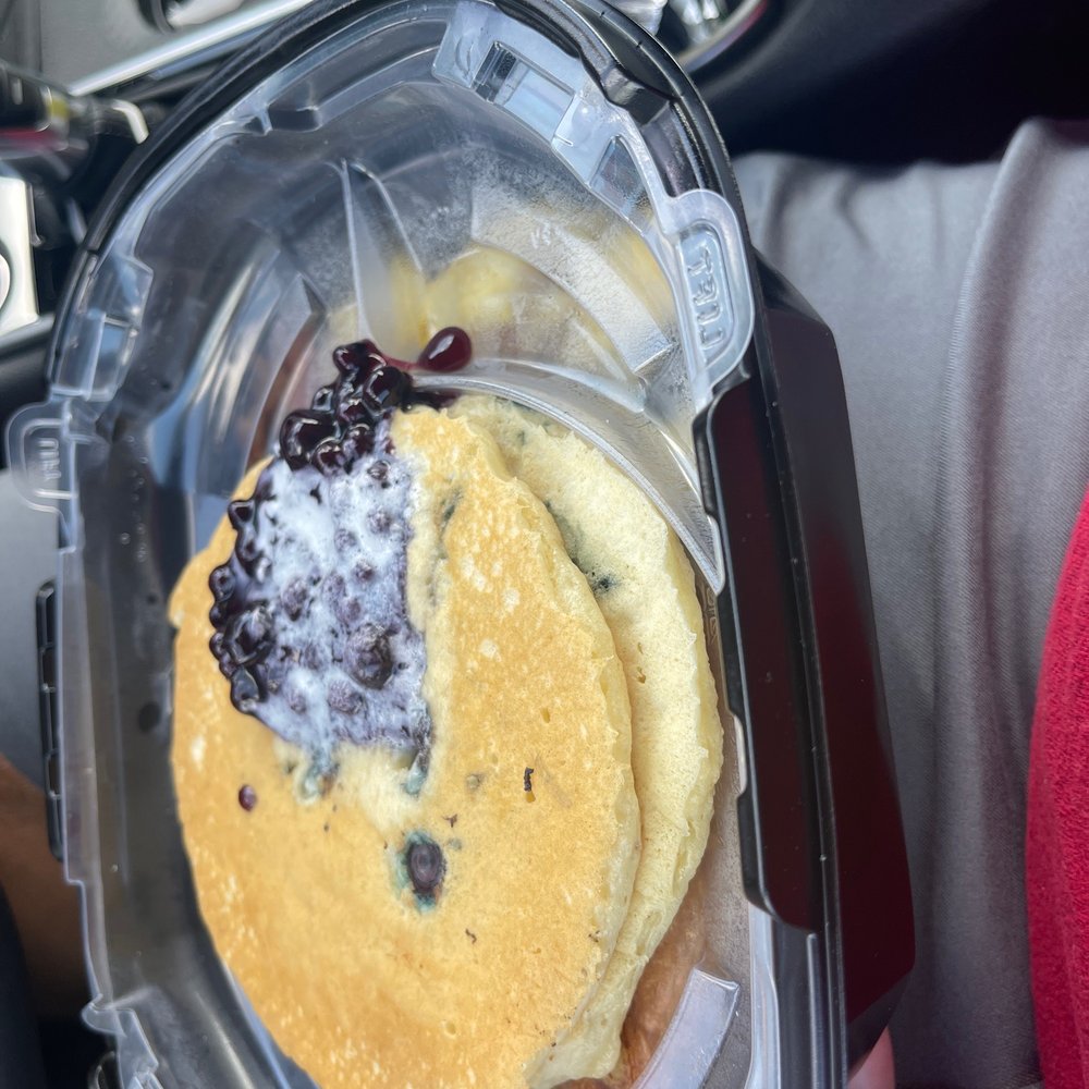 If you can see underneath is more food in the same container just separated! Wow! If you can see underneath is more food in the same container just separated! Wow!