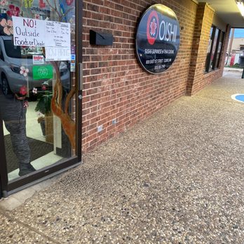 Oishii - Sushi Bars Near Me - Clovis, New Mexico