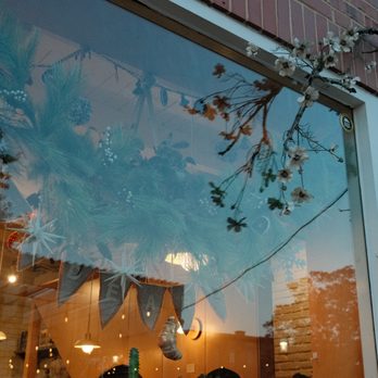 Café Dear Leon - their window - Cafes Near Me - Baltimore, Maryland