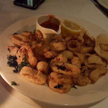 Dolce Italian - Calamari wirh marinara sauce - Italian Near Me - Miami Beach, Florida