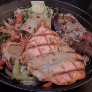 Pacific Catch - Thai Curry bowl with salmon and sticky ribs - Seafood Near Me - Campbell, California