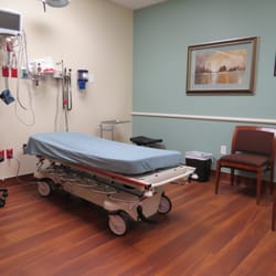 CHI St. Luke's Health Emergency Center-Montgomery - Exam Rooms
