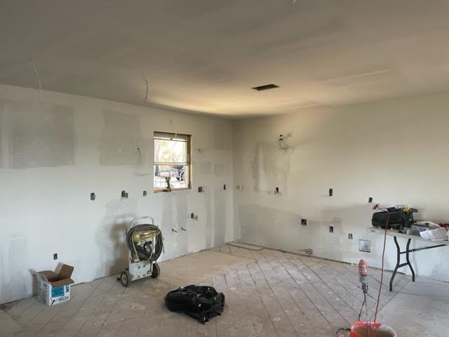 Slide of Southern Crew