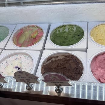 Kelly's Korner - Ice cream - Sandwiches Near Me - Rolling Hills Estate, California Kelly's Korner - Ice cream - Sandwiches Near Me - Rolling Hills Estate, California