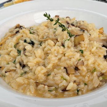Terra Cotta Inn - Mushroom Risotto - Pubs Near Me - Caledon, Ontario Terra Cotta Inn - Mushroom Risotto - Pubs Near Me - Caledon, Ontario