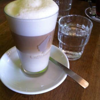 Cafe Schwalbennest - Café latte with soy milk - Coffee & Tea Near Me - Graz, 6