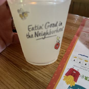 Applebee's Grill + Bar - It's hot. Have a lemonade. - American Near Me - Elk Grove, California Applebee's Grill + Bar - It's hot. Have a lemonade. - American Near Me - Elk Grove, California