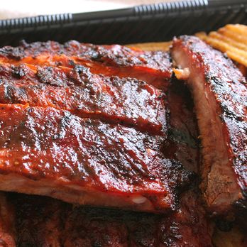 Famous Dave's Bar-B-Que - To Go Only - Ribs looked decent - Barbeque Near Me - Fairfield, California