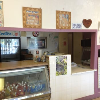 Au-Bon-Gout Restaurant - Counter - Haitian Near Me - Pompano Beach, Florida