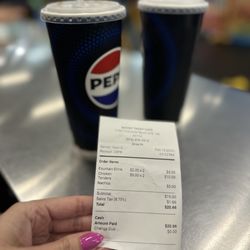 Wacky Tacky - Snack bar / fountain drinks