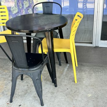 Cookiehead Bakery - Outside seating - Bakeries Near Me - Coral Springs, Florida Cookiehead Bakery - Outside seating - Bakeries Near Me - Coral Springs, Florida