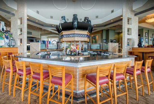 Hidden Cave Lounge & Bar