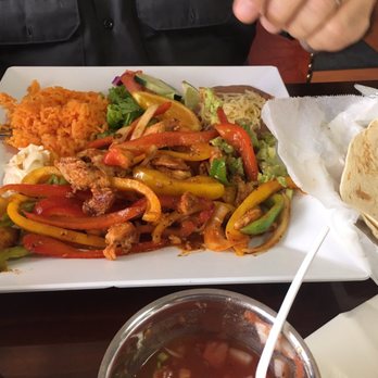 Chilo's Mexican Grill - Chicken fajitas dinner, but the photo does not do it justice. - Mexican Near Me - Crystal Lake, Illinois Chilo's Mexican Grill - Chicken fajitas dinner, but the photo does not do it justice. - Mexican Near Me - Crystal Lake, Illinois