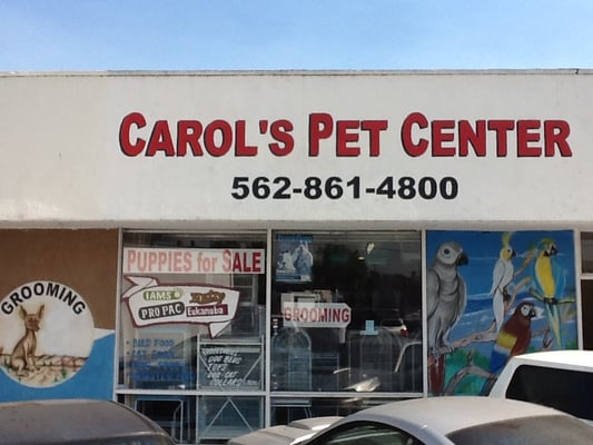 Carol's Pet Center by null