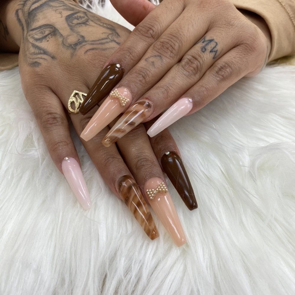 Nail Salon Near Victoria Gardens Fasci Garden