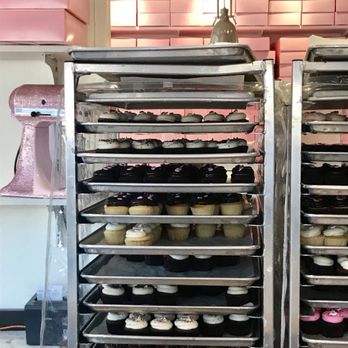 Georgetown Cupcake - Bakeries Near Me - Bethesda, Maryland Georgetown Cupcake - Bakeries Near Me - Bethesda, Maryland