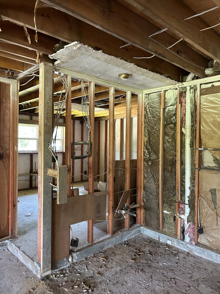 Slide of Delaney's Roofing & Restoration