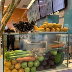 Freshly Squeezed - Freshly Squeezed - fresh fruits & vegetables