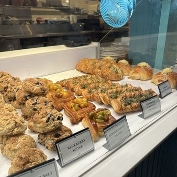 Oh La La - Bakeries Near Me - Pasadena, California