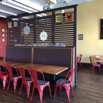 Ruby Slipper Uptown - Inside - Cafes Near Me - New Orleans, Louisiana