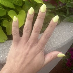 Looks Nail Spa