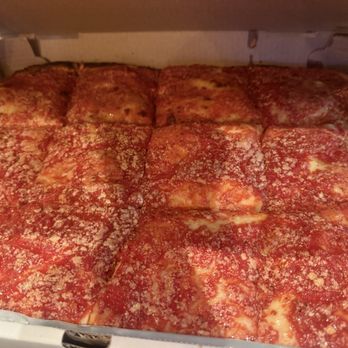 L&B Spumoni Gardens - Pizza - Pizza Near Me - Brooklyn, New York L&B Spumoni Gardens - Pizza - Pizza Near Me - Brooklyn, New York