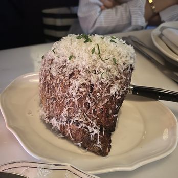 Donna's - Garlic bread - Italian Near Me - Los Angeles, California