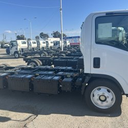 Freeway Isuzu Trucks & Vans - Electric vehicle Isuzu BEV