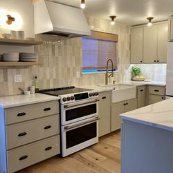 JBL Cabinets & Closets