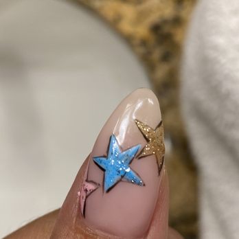 Creative Touch Nail Salon - Not very careful... - Nail Salons Near Me - Los Angeles, California