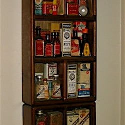 McCormick & Co - MY ANTIQUE SPICE COLLECTION