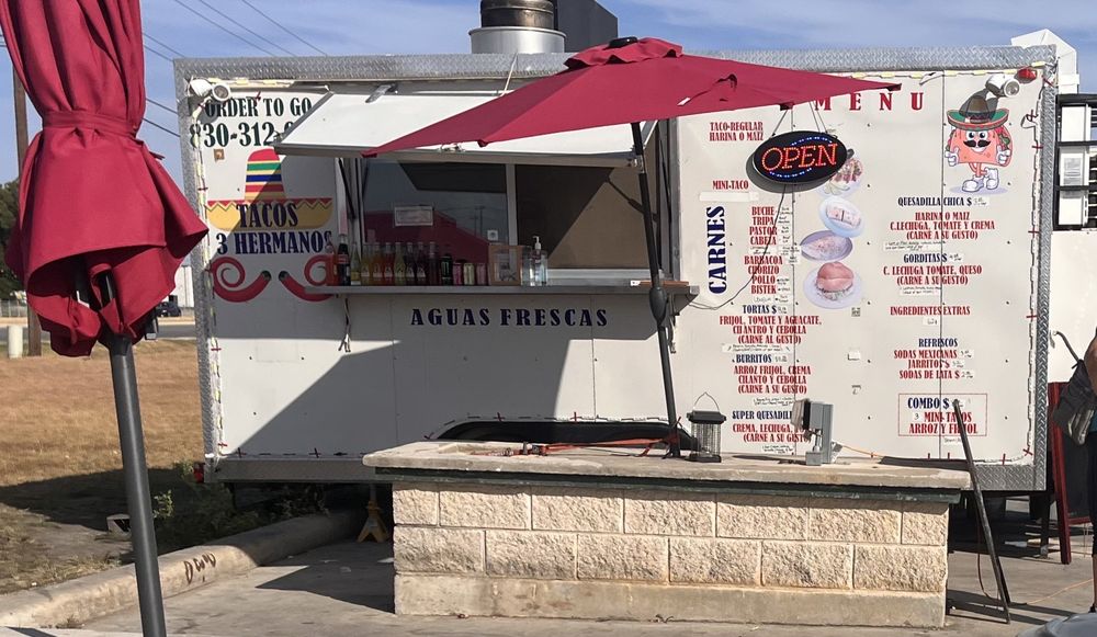 Tacos 3 Hermanos