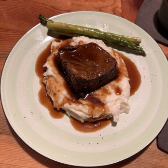 Park Tavern - Braised short rib - American Near Me - Estes Park, Colorado