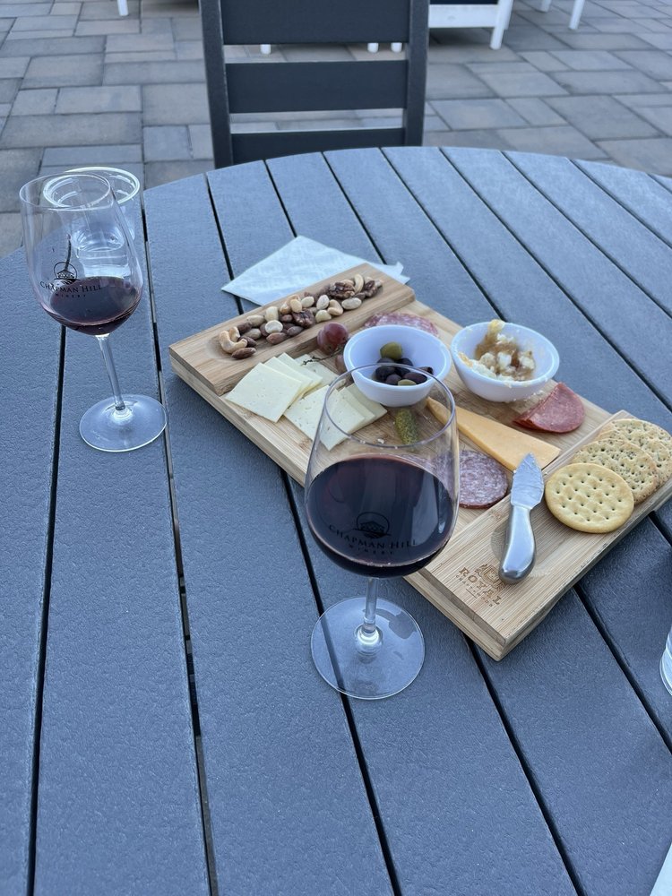 Chapman Hill Winery Logo