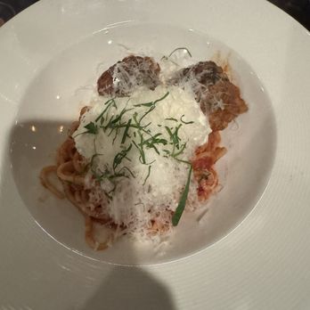 Abruzzo Italian Kitchen - Split spaghetti and meatballs - Italian Near Me - Whitefish, Montana Abruzzo Italian Kitchen - Split spaghetti and meatballs - Italian Near Me - Whitefish, Montana