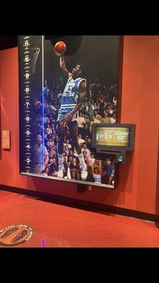 The College Basketball Experience by null