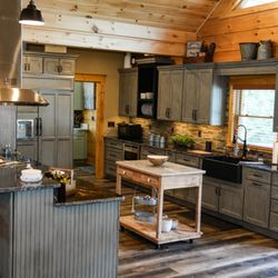 Deems Kitchens & Counters - Yellowstone Ranch...in Citrus County!