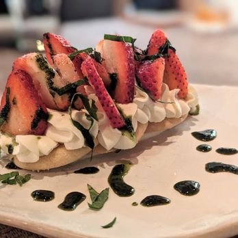 Field & Tides - Strawberries & cream - Southern Near Me - Houston, Texas Field & Tides - Strawberries & cream - Southern Near Me - Houston, Texas