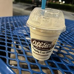 Abbott's Frozen Custard - Cookie dough flurry