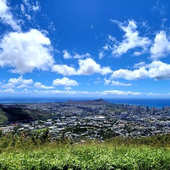 Mount Tantalus - View if Diamond Head - Parks Near Me