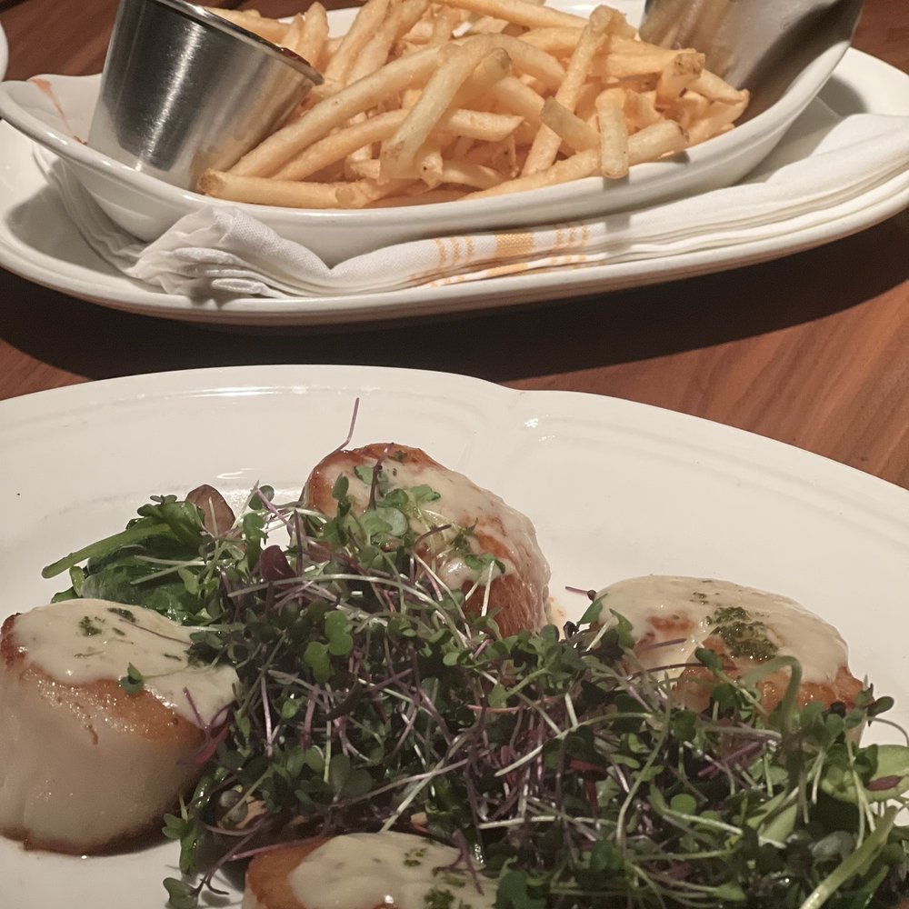 Corinne Austin - Diver scallops and shoestring fries as a side - New American Near Me - Austin, Texas Corinne Austin - Diver scallops and shoestring fries as a side - New American Near Me - Austin, Texas