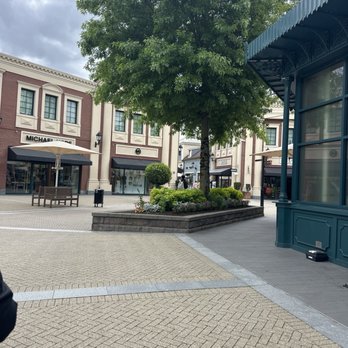 McArthurGlen Designer Outlet - Outlet Stores Near Me - Richmond, British Columbia McArthurGlen Designer Outlet - Outlet Stores Near Me - Richmond, British Columbia