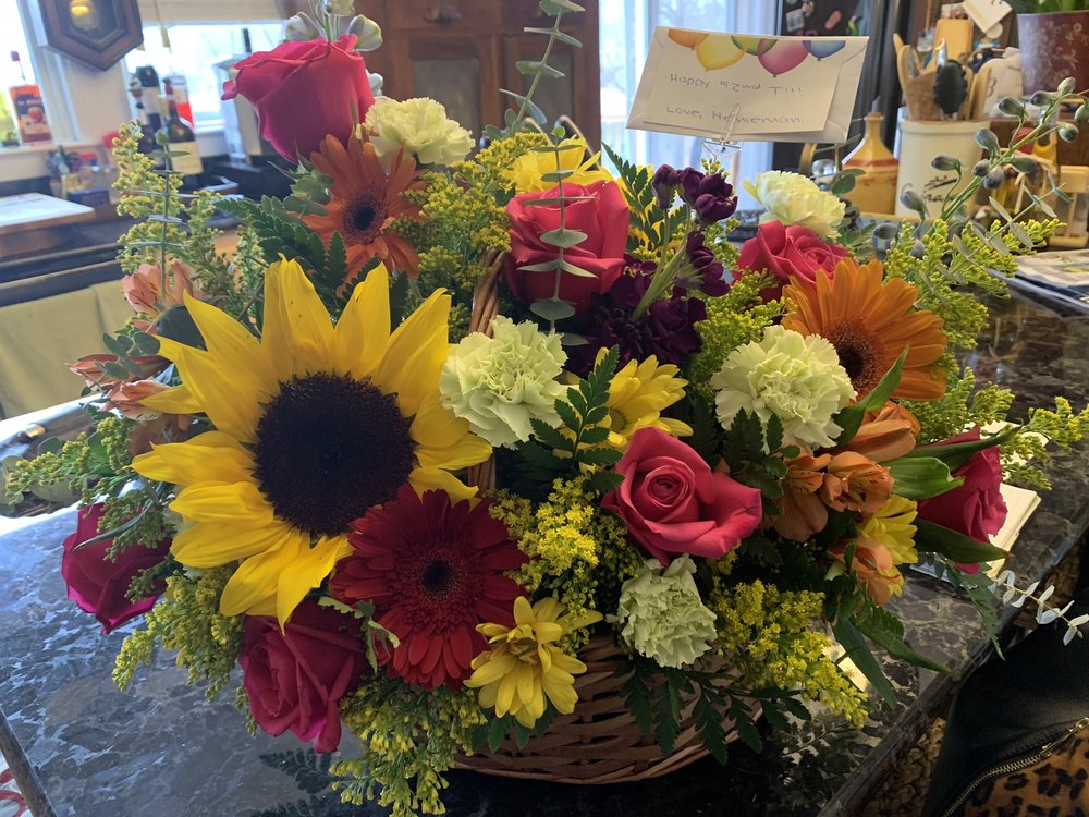 JOHNSON’S GARDENS 12 Photos & 10 Reviews Florists 3201 Holland Rd