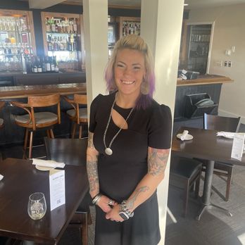 Chuckanut Manor Seafood & Grill - Melissa was wonderful. - Seafood Near Me - Bow, Washington