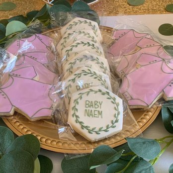 Freed's Bakery - Desserts Near Me - Las Vegas, Nevada Freed's Bakery - Desserts Near Me - Las Vegas, Nevada