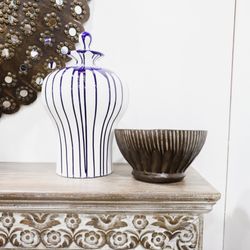 Home Source Furniture - New ceramics and pottery are in stock! Add a pop of color to your home with these stunning pieces.